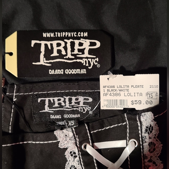 Tripp NYC Lolita Pleate Skirt - Picture 6 of 7